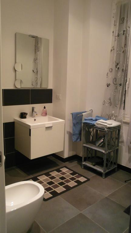 Chez Elio Apartment La Spezia Room photo